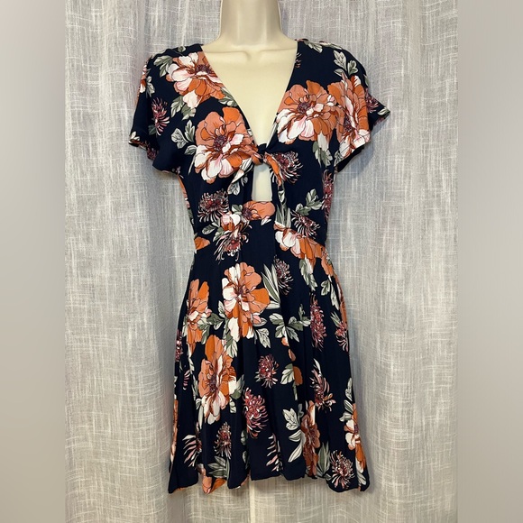 Lulus Navy Blue Floral Print Tie-Front Skater Dress - Picture 6 of 14